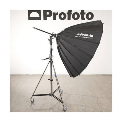Soft Zoom Reflector 180 with Stand